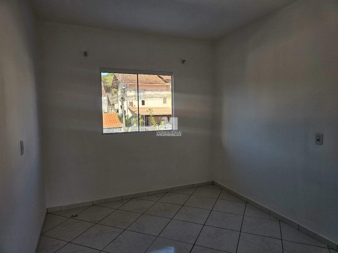 Casa à venda no bairro Primeiro de Maio: 