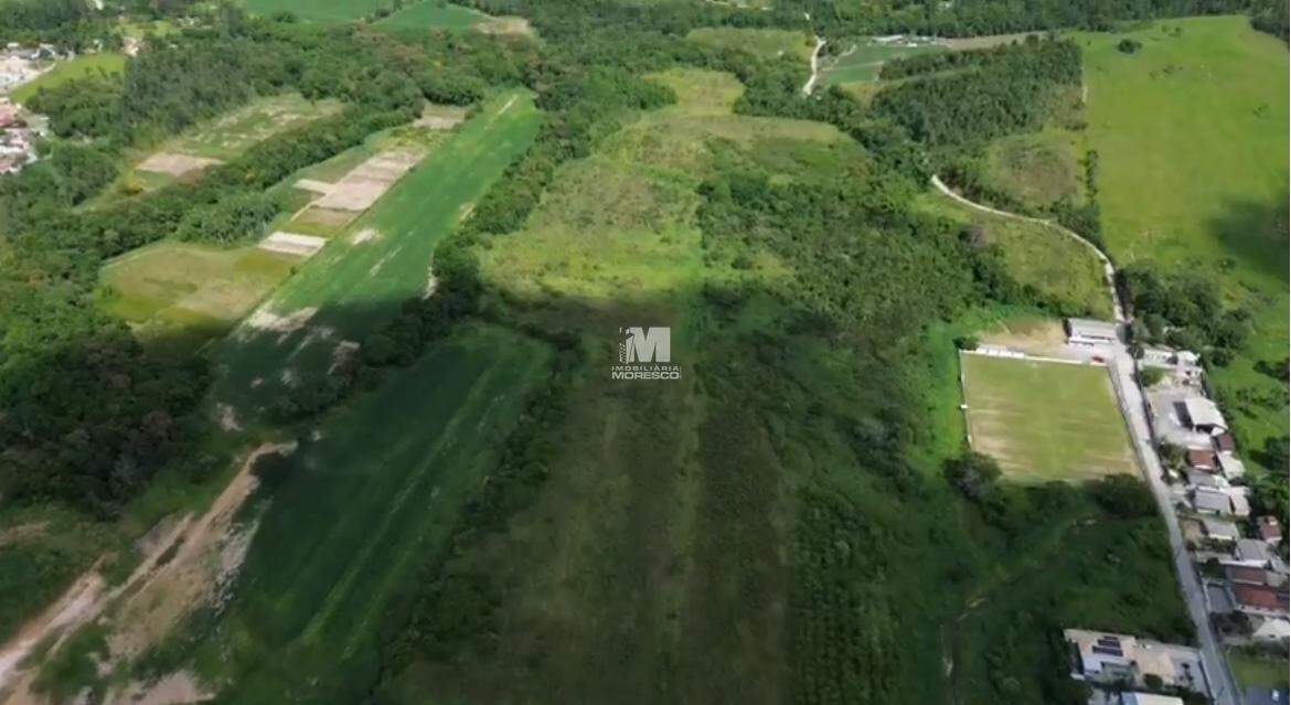Terreno à venda no bairro Cachoeiras (Guaporanga): 