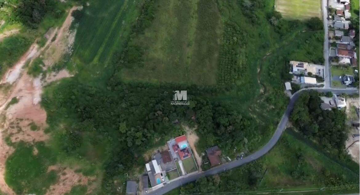 Terreno à venda no bairro Cachoeiras (Guaporanga): 