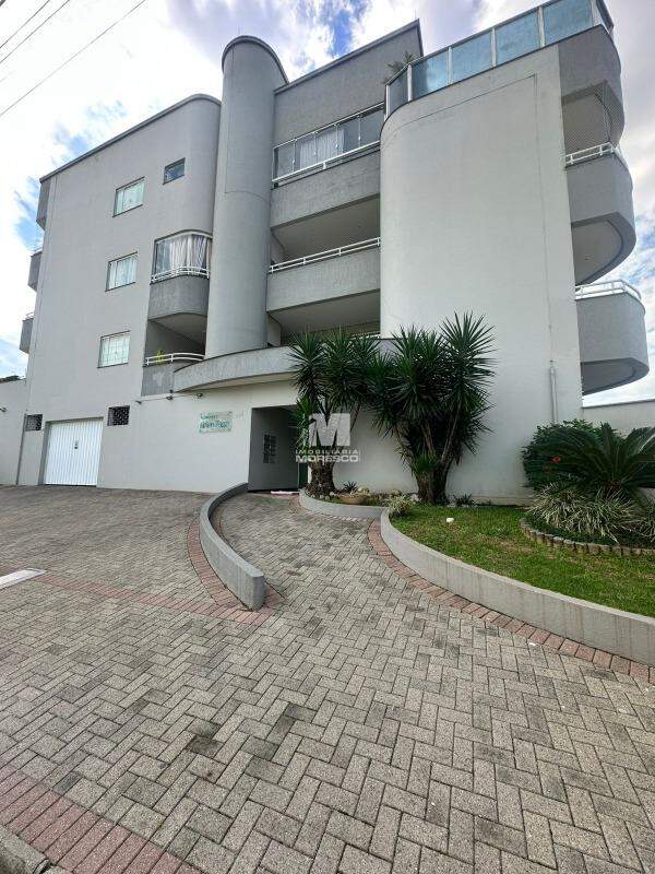 Apartamento à venda no bairro Jardim Maluche: 