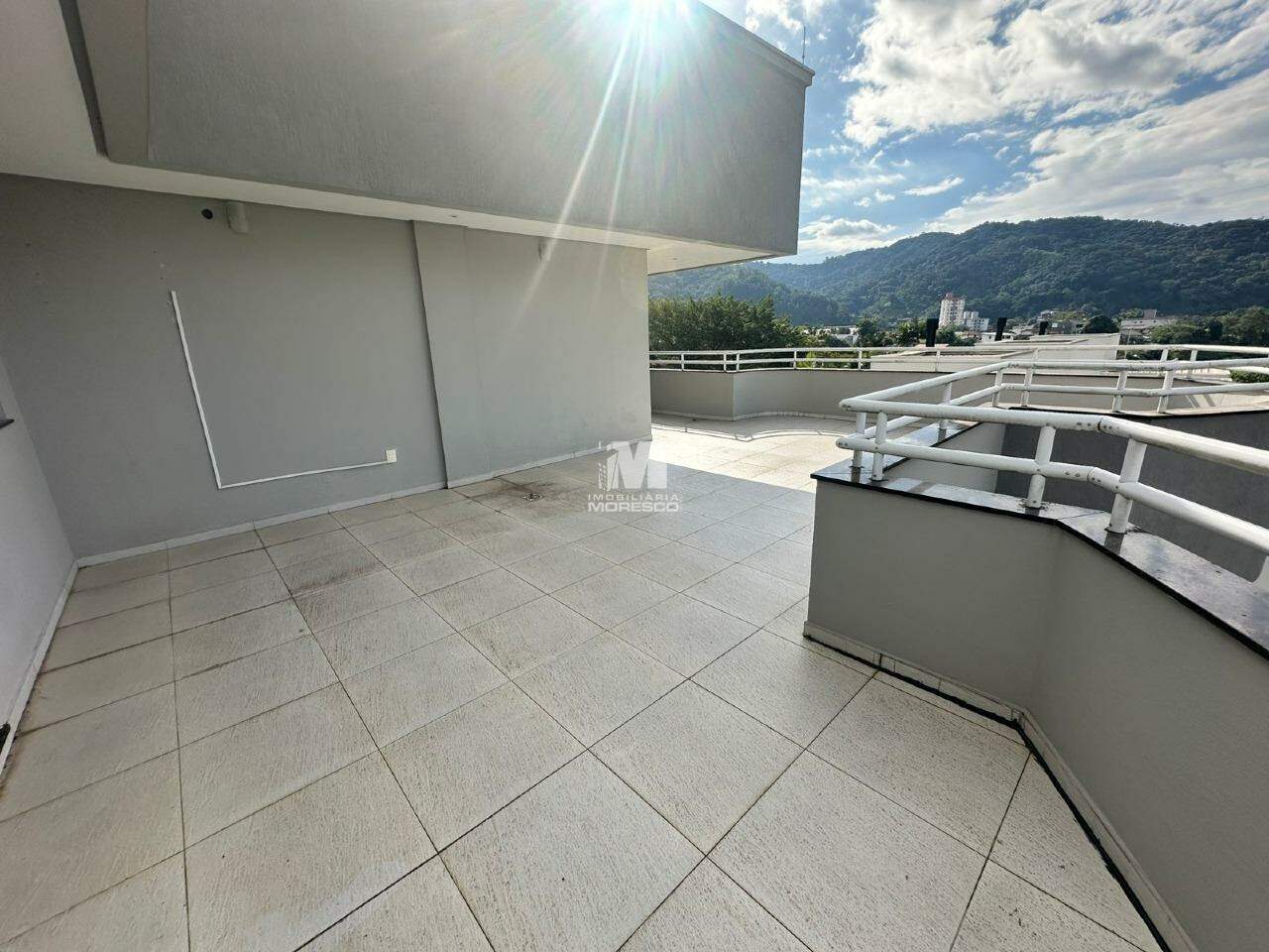 Apartamento à venda no bairro Jardim Maluche: 