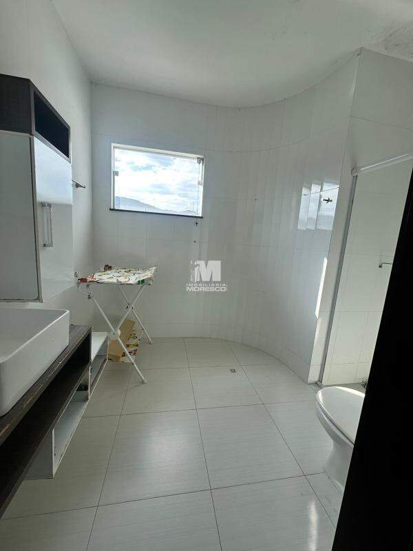 Apartamento à venda no bairro Jardim Maluche: 