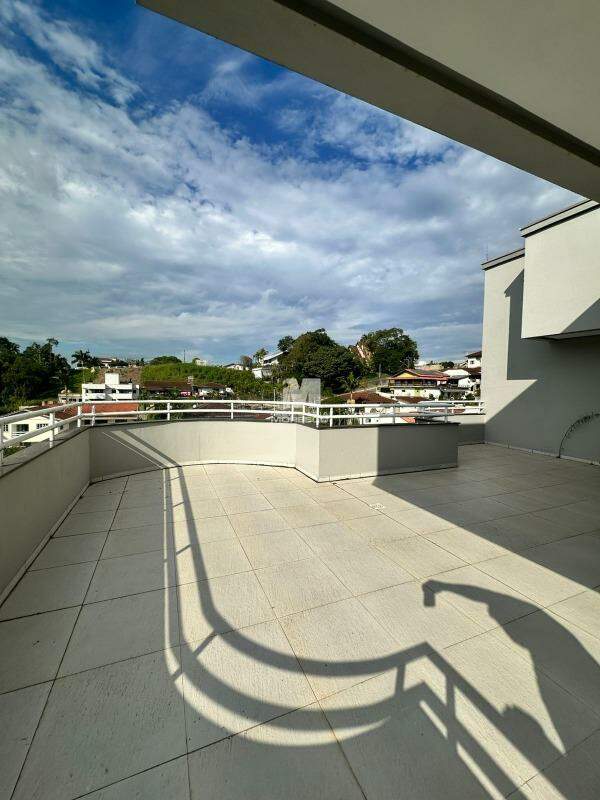 Apartamento à venda no bairro Jardim Maluche: 