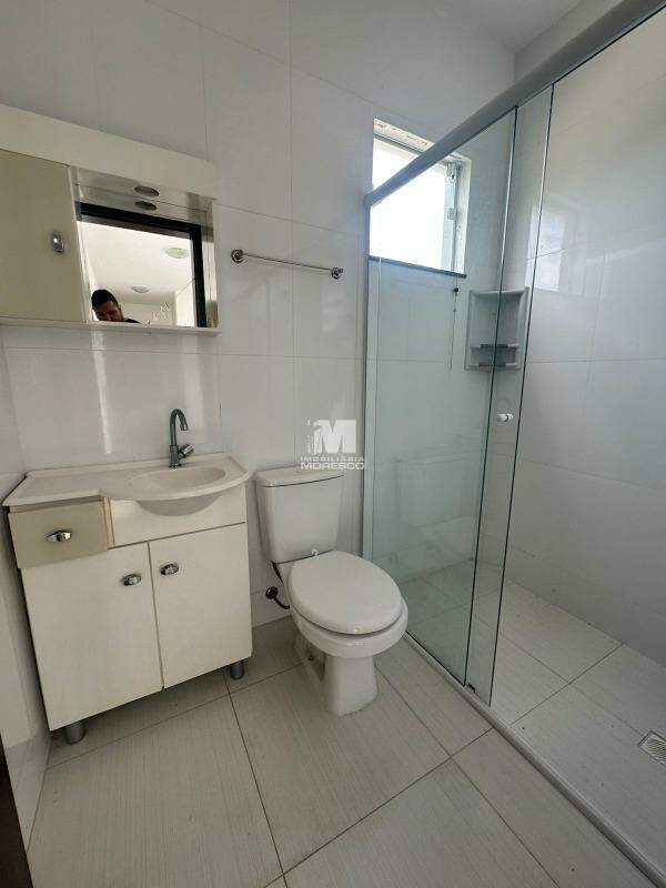 Apartamento à venda no bairro Jardim Maluche: 