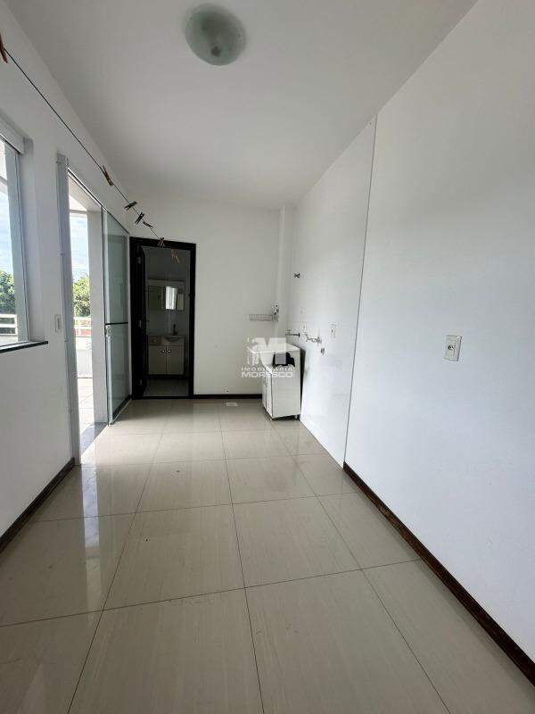 Apartamento à venda no bairro Jardim Maluche: 