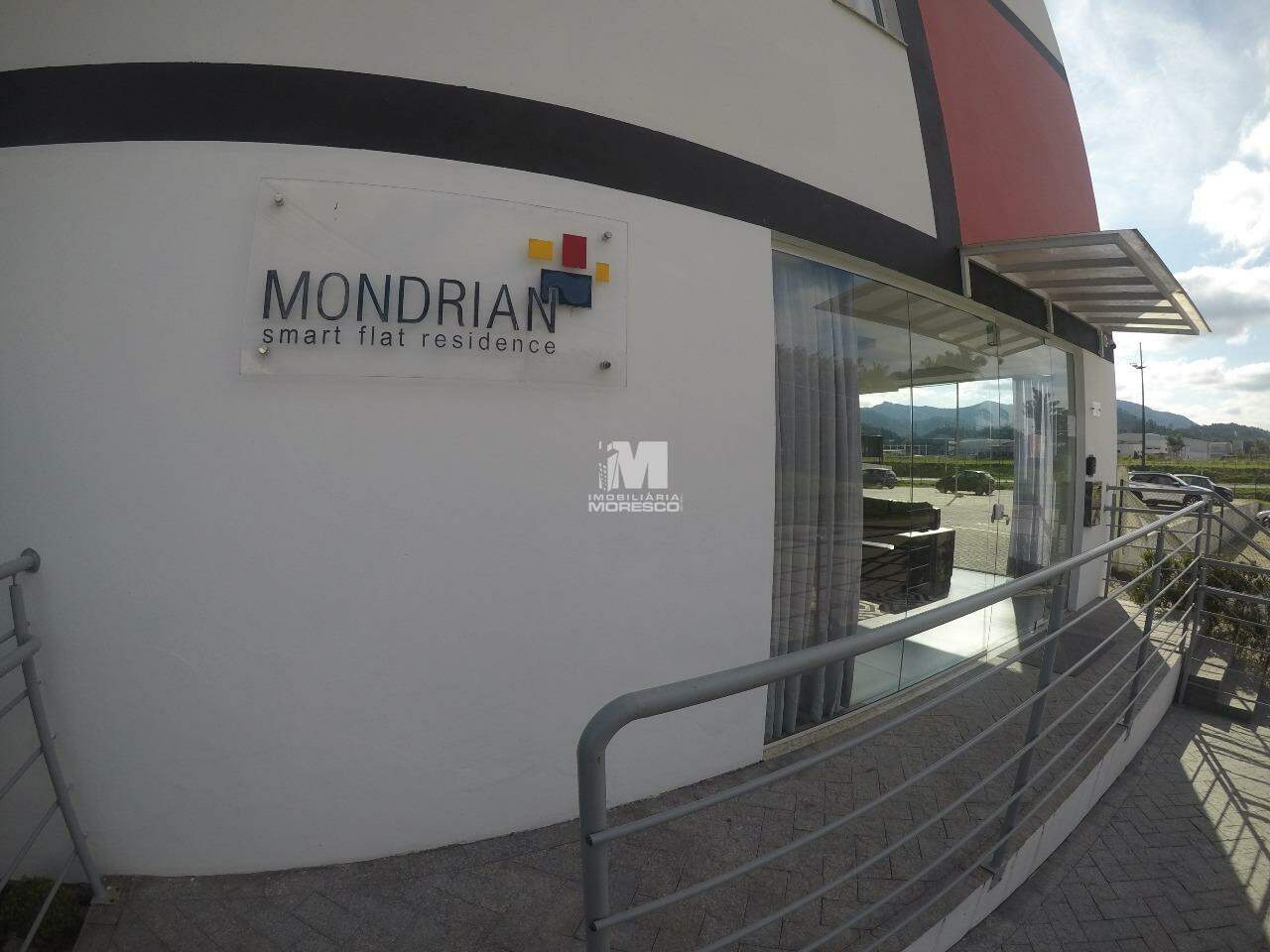 Flat à venda no bairro Santa Terezinha: 