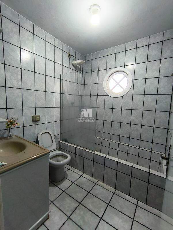 Casa à venda no bairro Guabiruba Sul: 