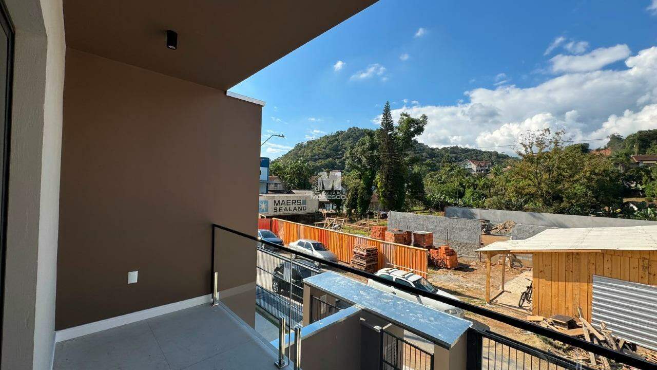 Casa à venda no bairro Centro II: 