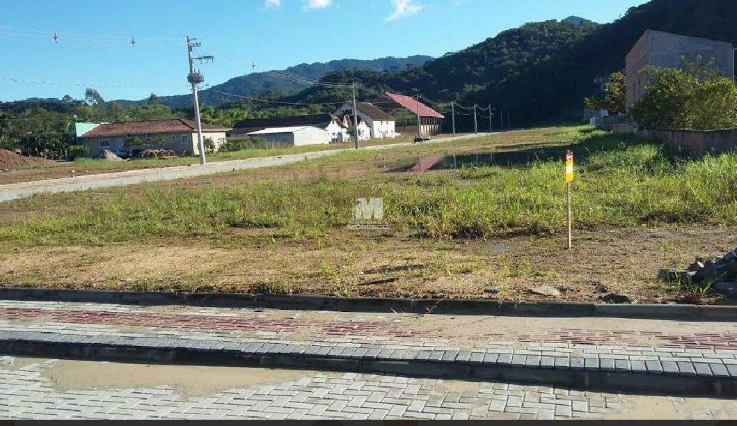Terreno à venda no bairro Centro: 