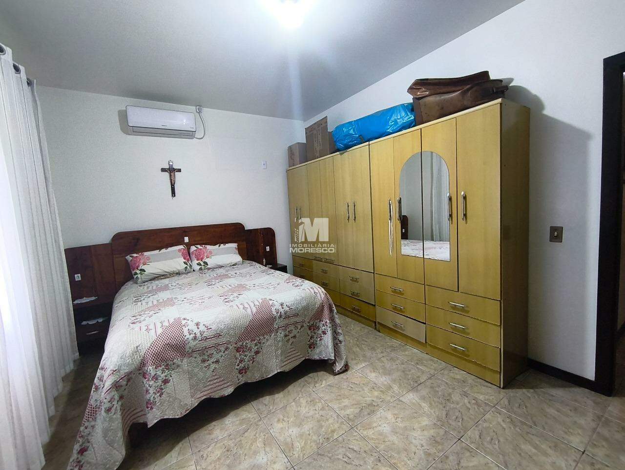 Casa à venda no bairro Centro: 