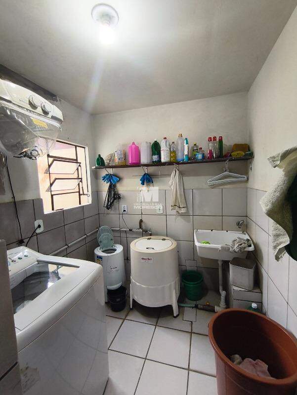 Casa à venda no bairro Centro: 