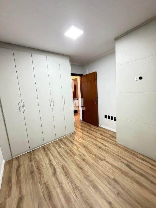 Apartamento à venda no bairro Águas Claras: 