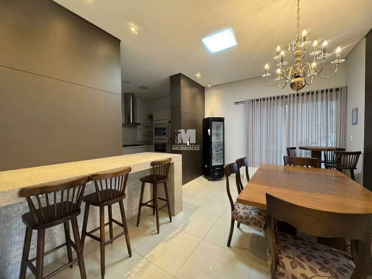 Apartamento à venda no bairro São Luiz:
