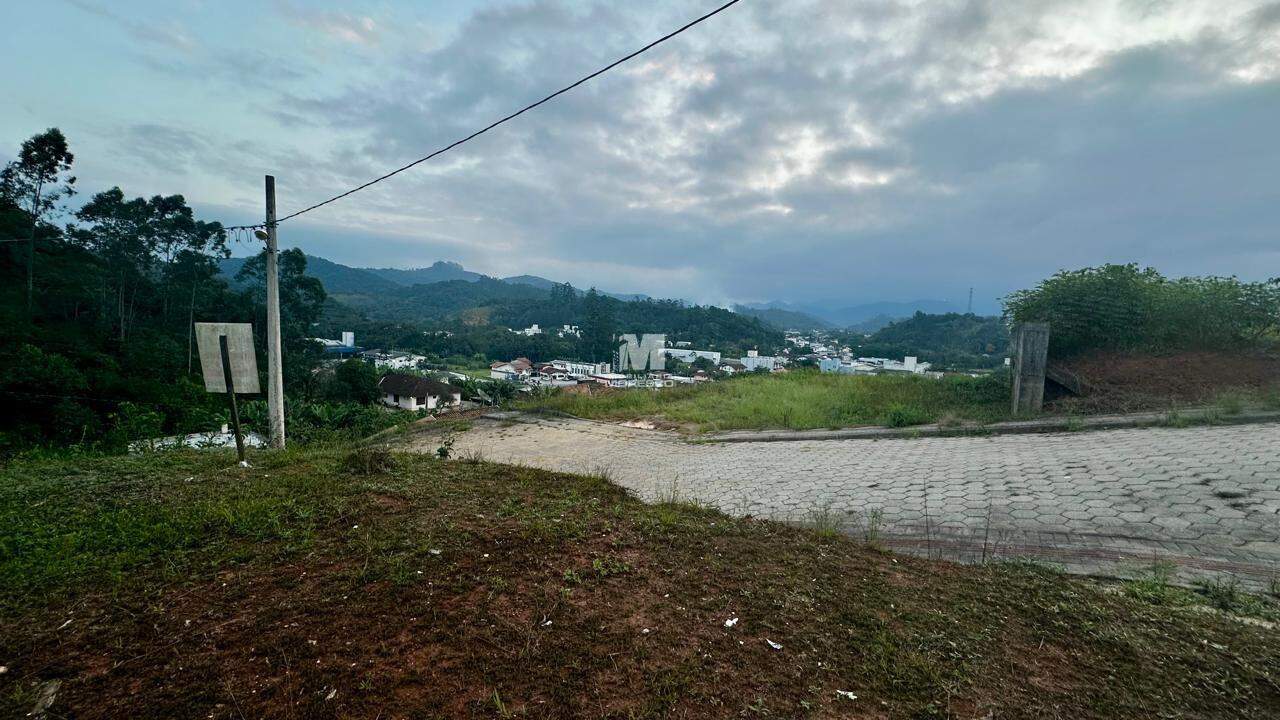 Terreno à venda no bairro Imigrantes: 
