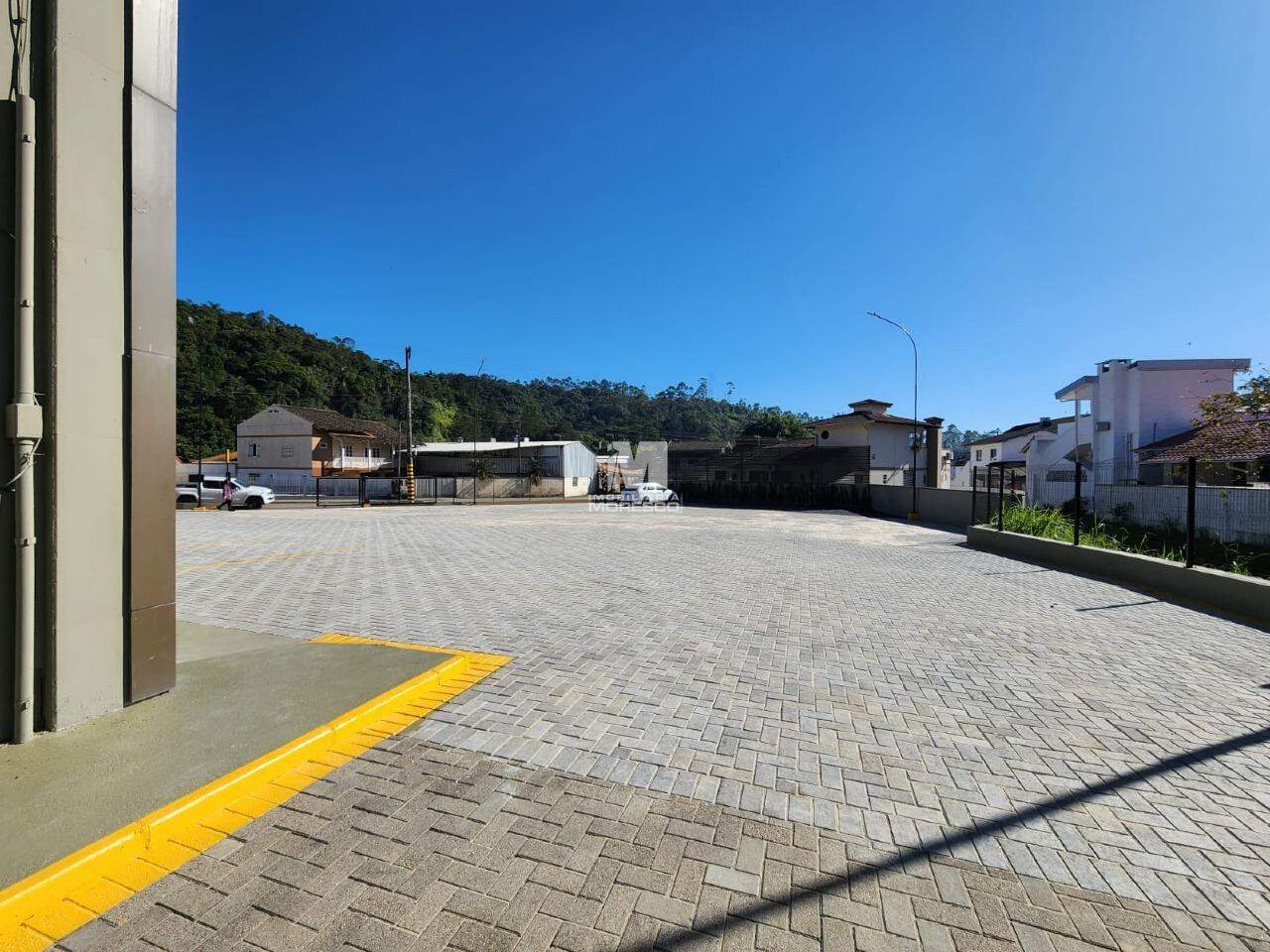 Galpão / Depósito / Armazém de 841m² no bairro Zantão, em Brusque | Eu Corretor