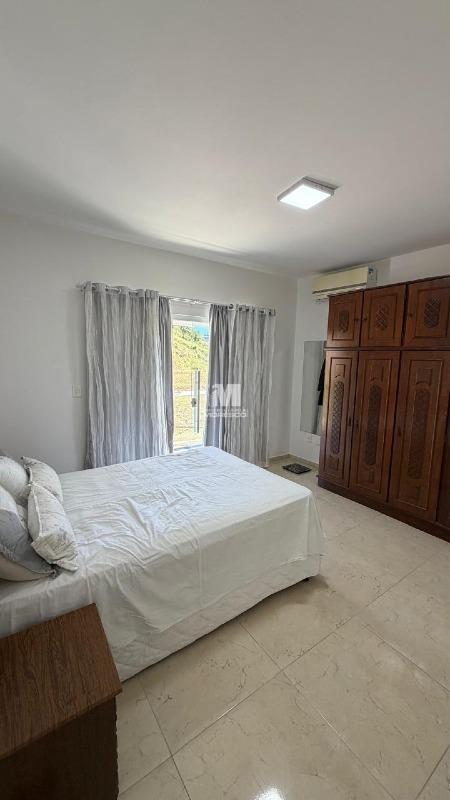 Casa de 2 quartos, 206m² no bairro Centro, em Guabiruba | Eu Corretor