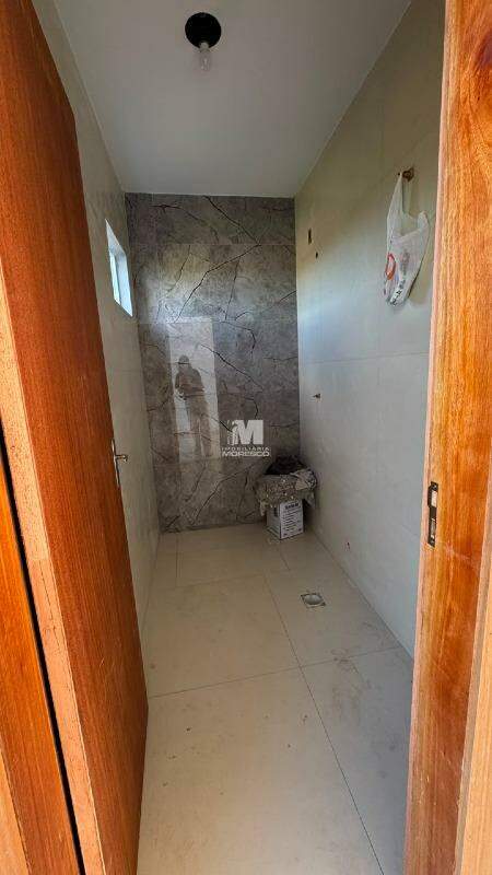 Casa à venda no bairro Poço Fundo: 