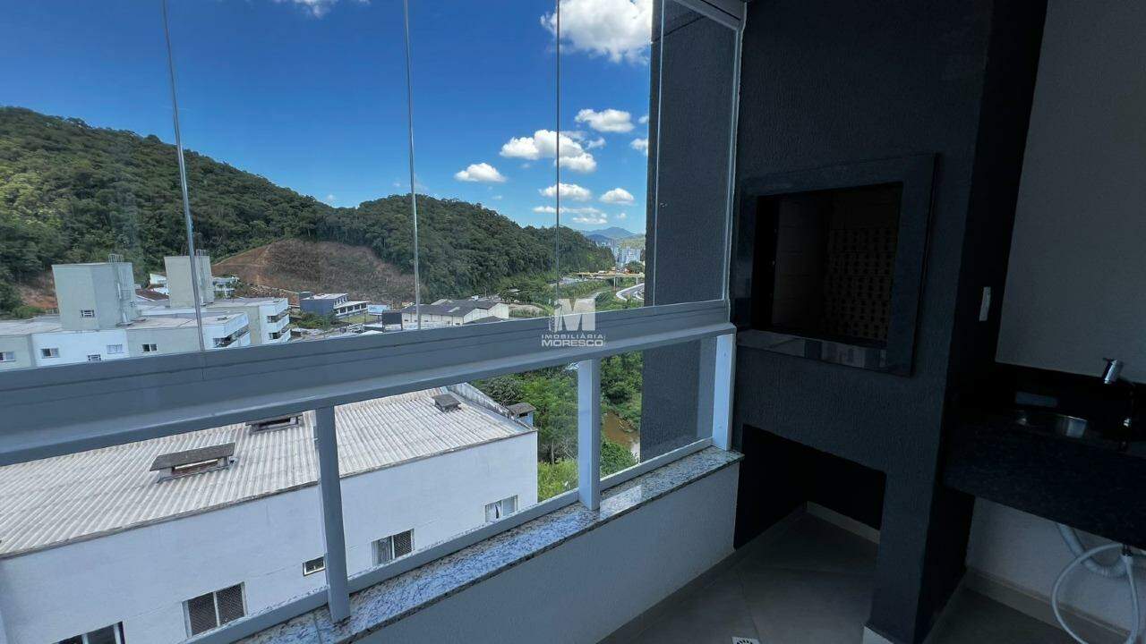Apartamento à venda no bairro Guarani: 