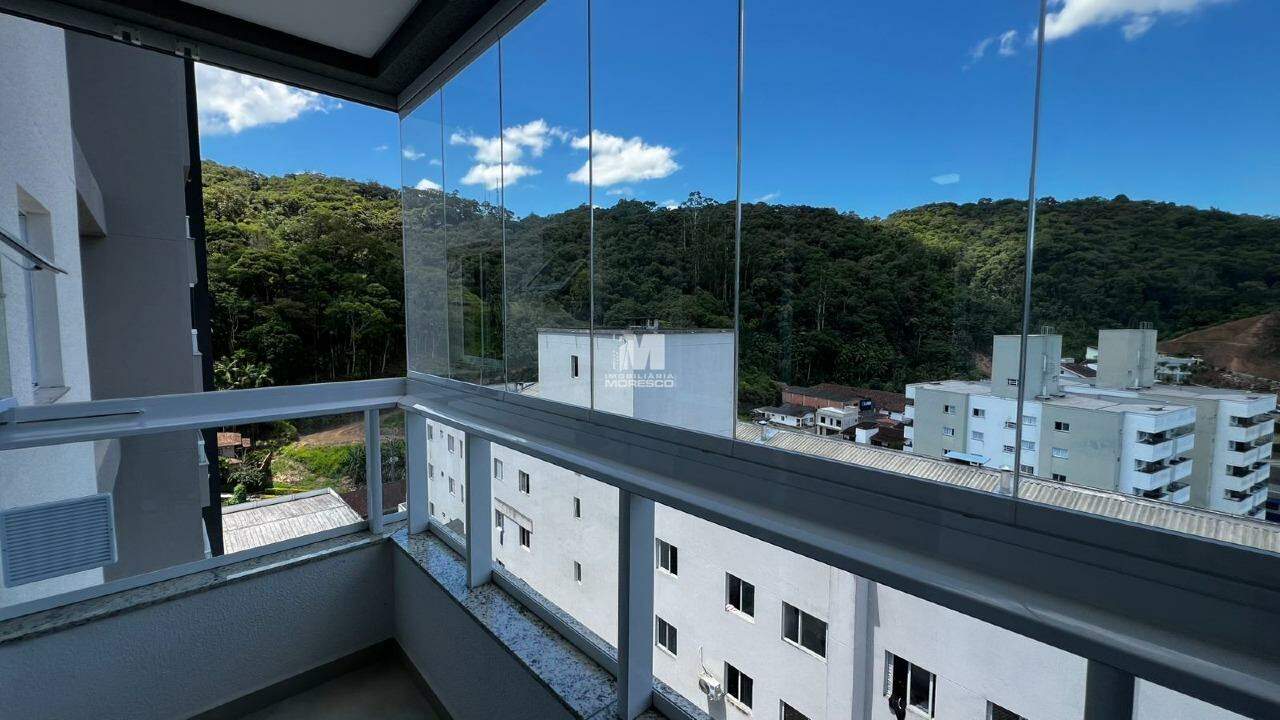 Apartamento à venda no bairro Guarani: 