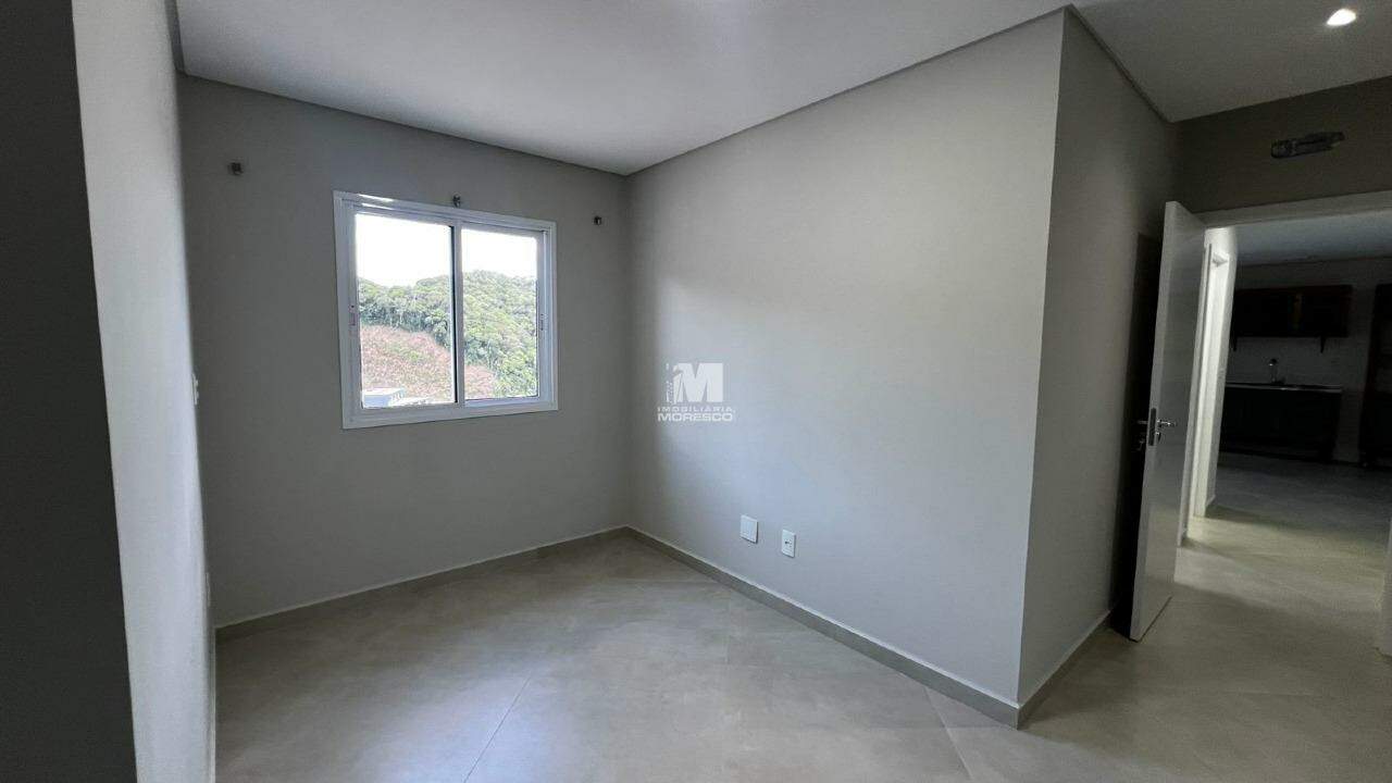 Apartamento à venda no bairro Guarani: 