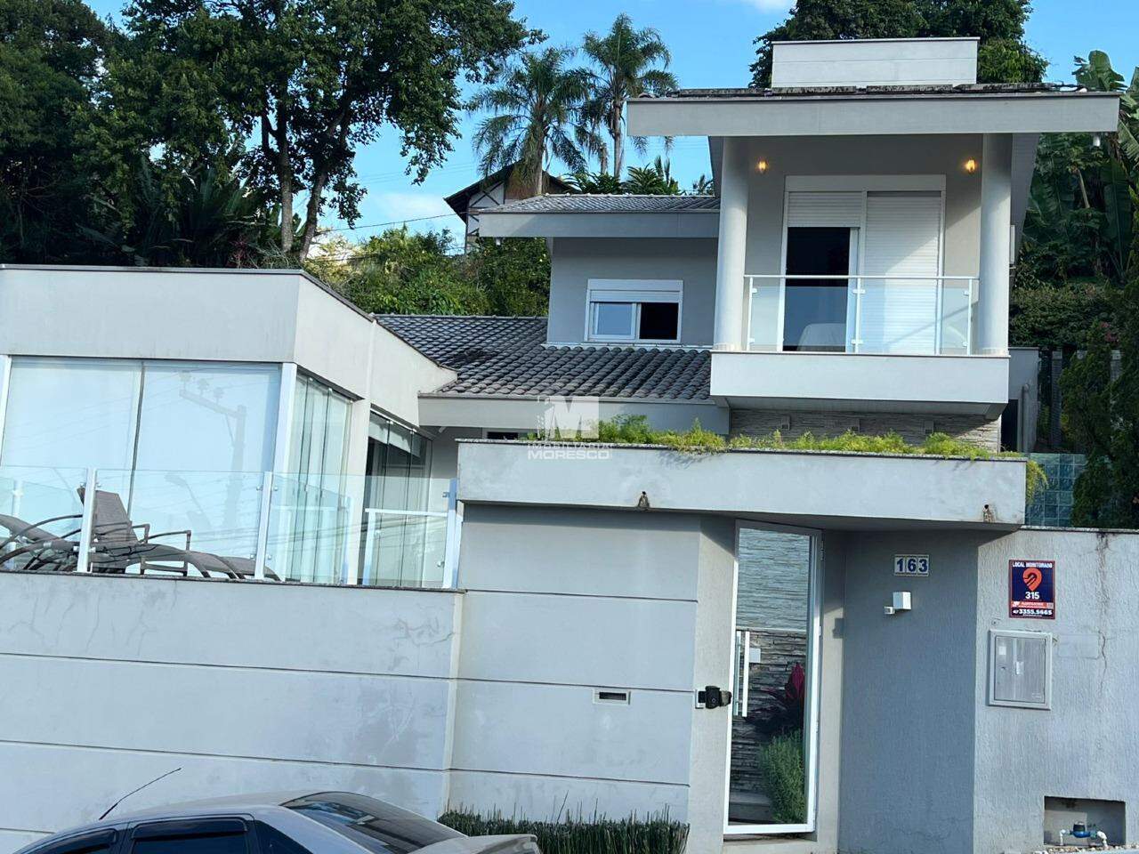 Casa à venda no bairro Centro I: 