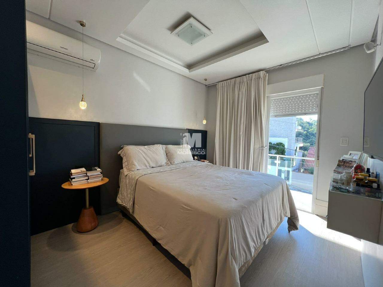 Casa à venda no bairro Centro I: 