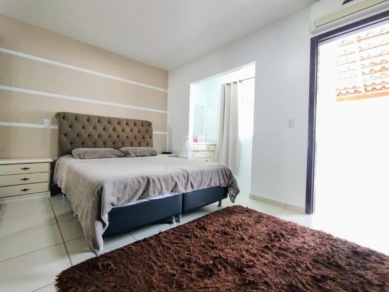 Casa à venda no bairro Águas Claras: 