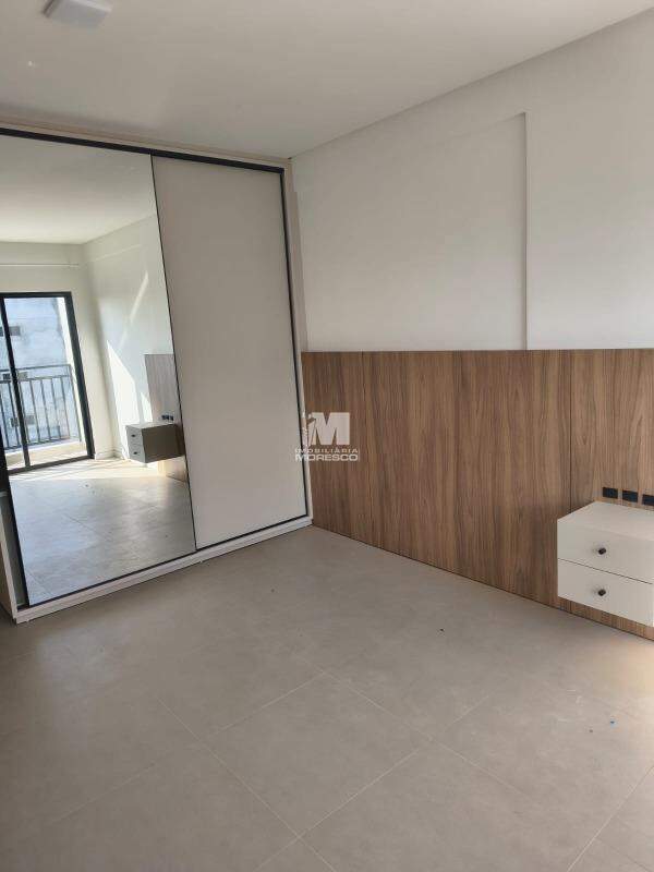 Flat para aluguel no bairro Santa Terezinha: 