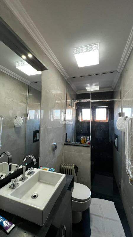Casa à venda no bairro Centro I: