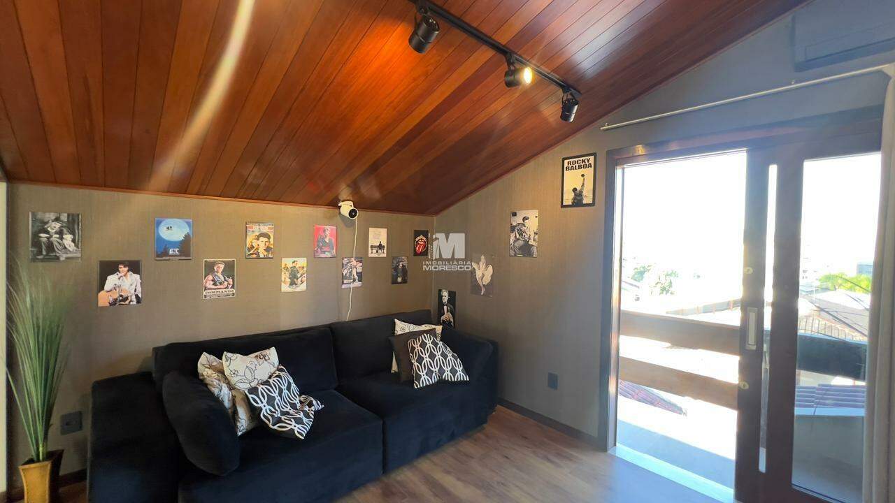 Casa à venda no bairro Centro I: