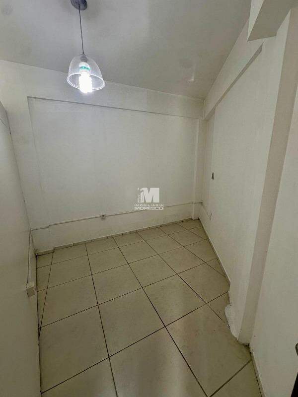 Sala Comercial à venda no bairro Centro I: 
