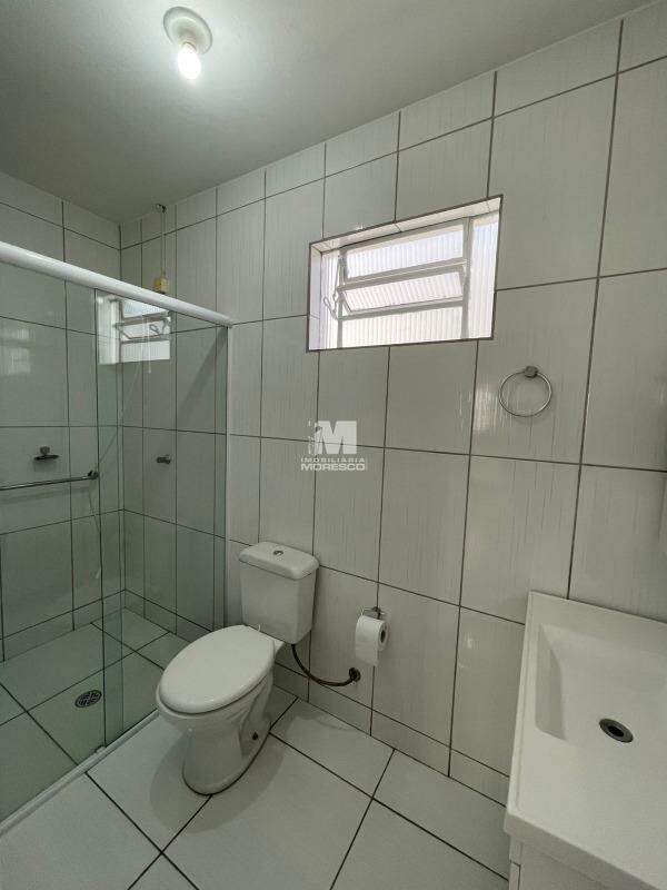 Casa para aluguel no bairro Santa Rita: