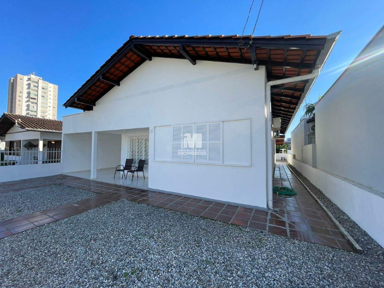 Casa para aluguel no bairro Santa Rita: