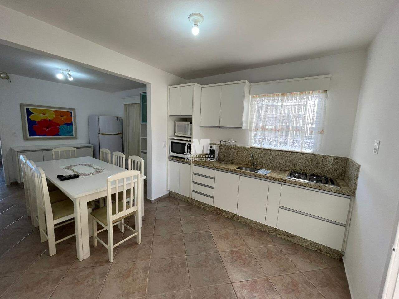 Casa para aluguel no bairro Santa Rita: