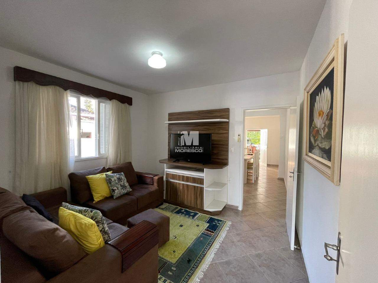 Casa para aluguel no bairro Santa Rita: