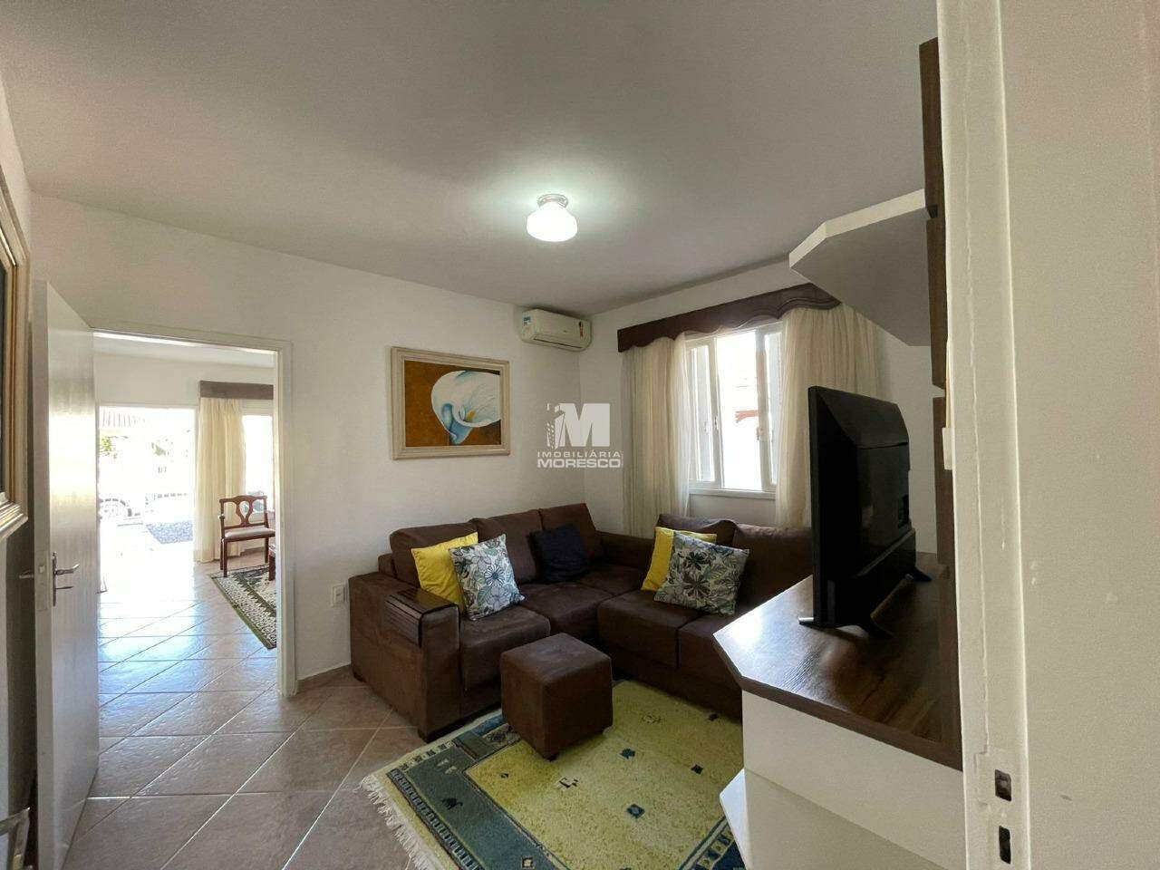 Casa para aluguel no bairro Santa Rita: