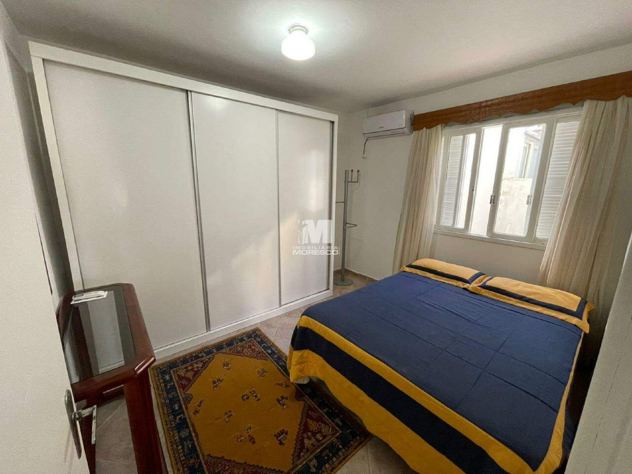 Casa para aluguel no bairro Santa Rita: