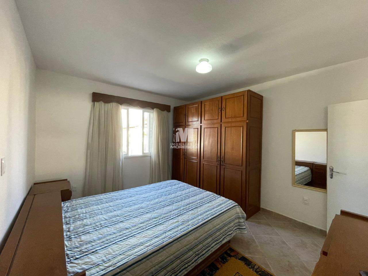 Casa para aluguel no bairro Santa Rita: