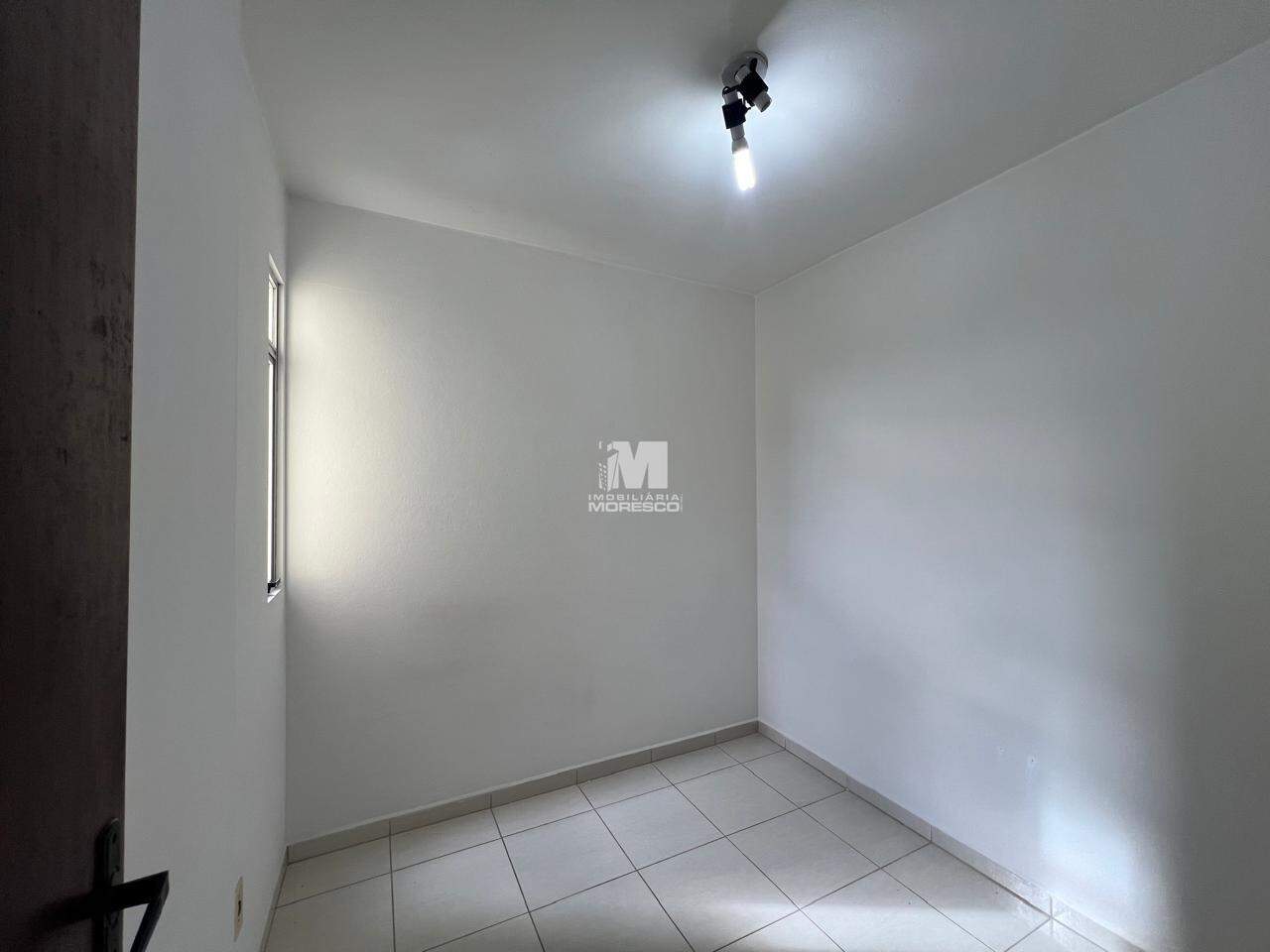 Apartamento à venda no bairro Centro I: 