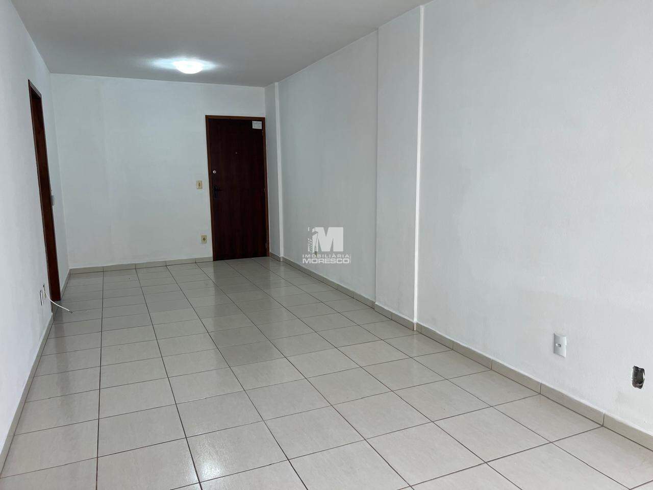Apartamento à venda no bairro Centro I: 