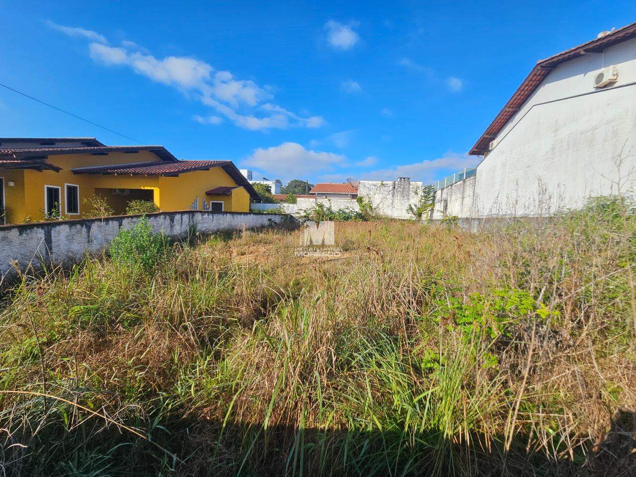 Terreno à venda no bairro Souza Cruz: 