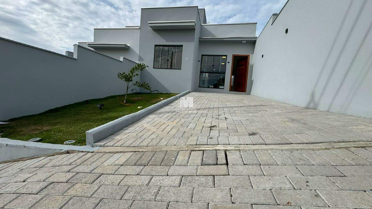 Casa à venda no bairro Guabiruba: 