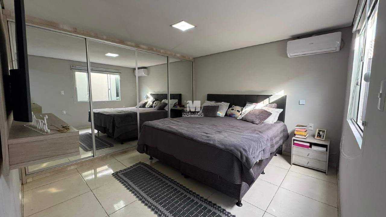 Casa à venda no bairro Águas Claras: 