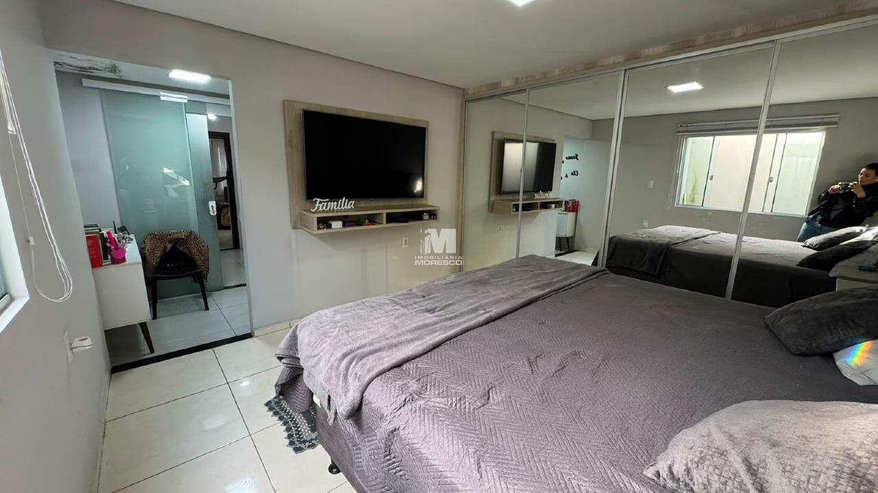 Casa à venda no bairro Águas Claras: 