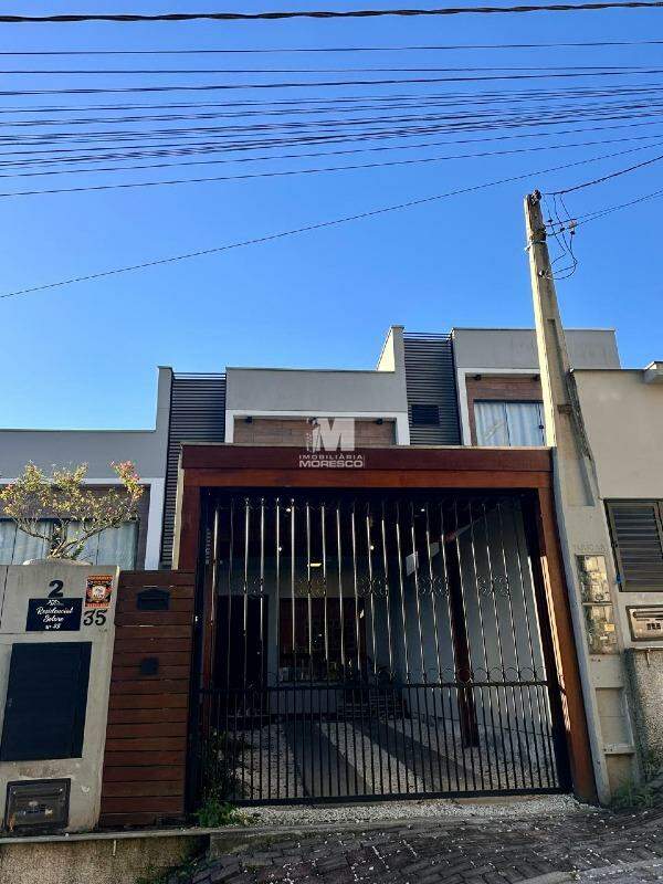 Casa à venda no bairro Dom Joaquim: 
