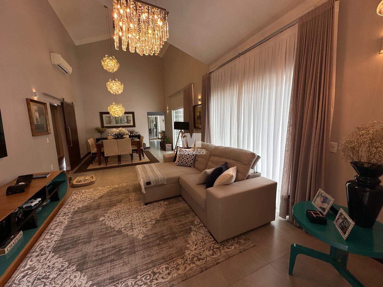 Casa de 3 quartos, 250m² no bairro Azambuja, em Brusque | Eu Corretor