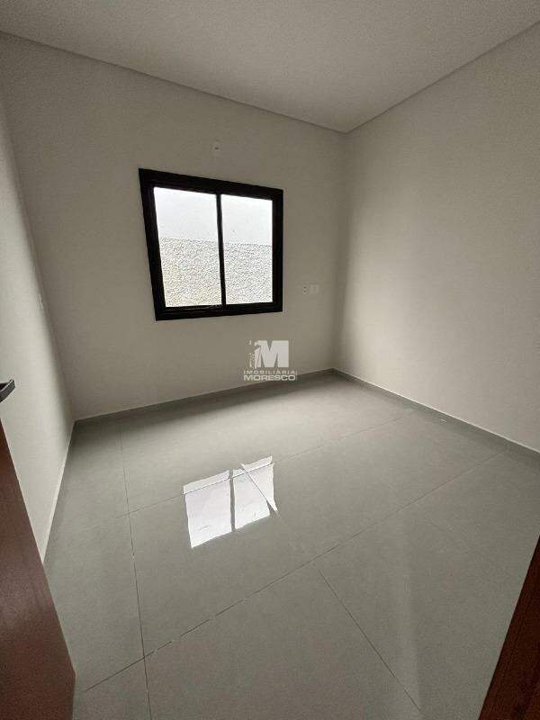 Casa à venda no bairro Guabiruba Sul: