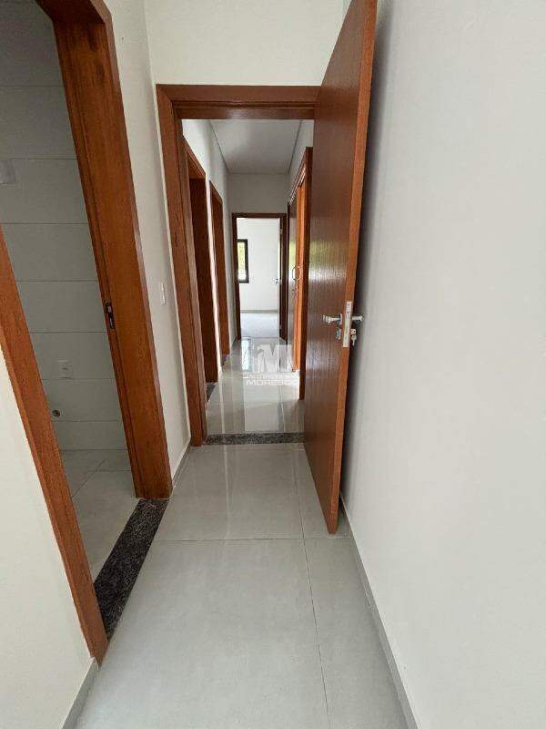 Casa à venda no bairro Guabiruba Sul: