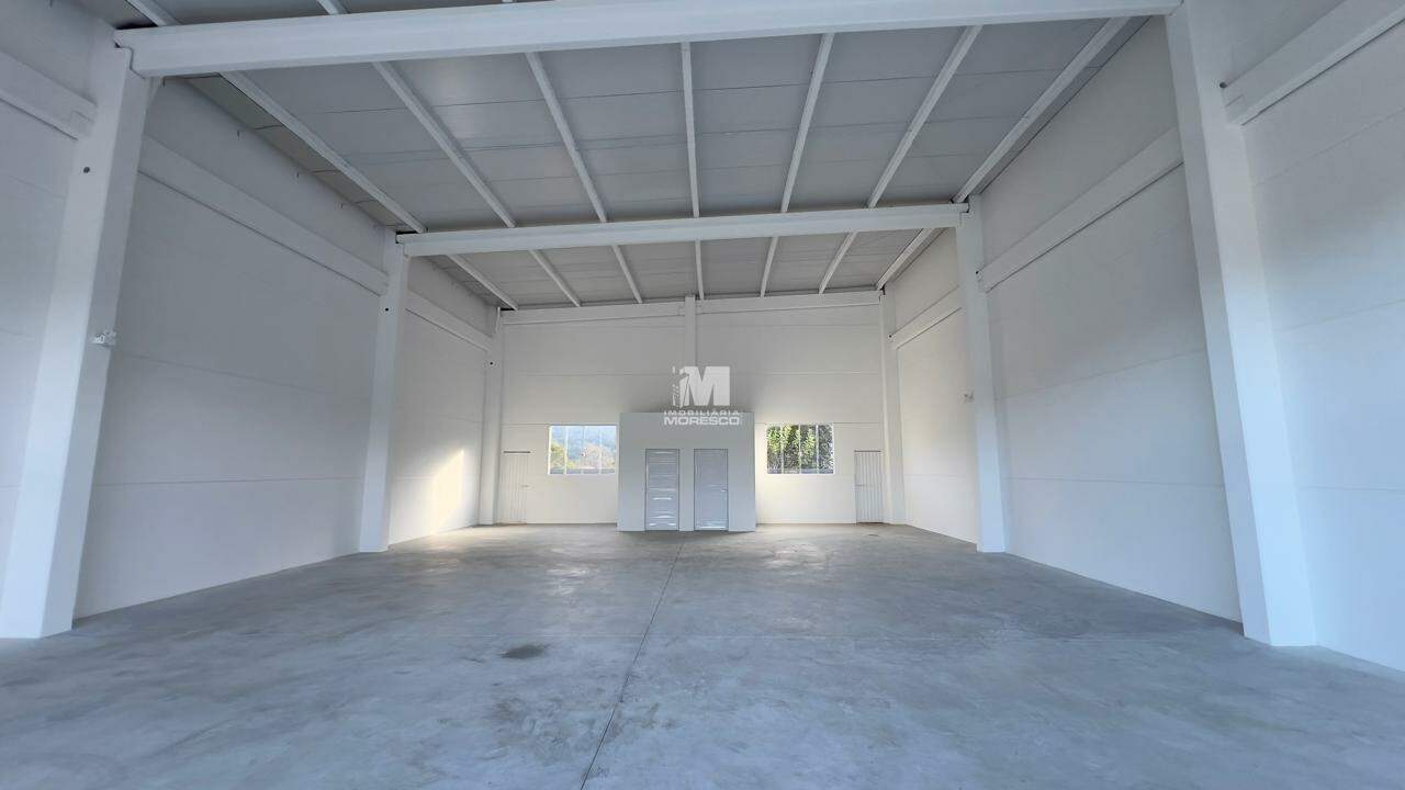 Galpão / Depósito / Armazém de 230m² no bairro Dom Joaquim, em Brusque | Eu Corretor