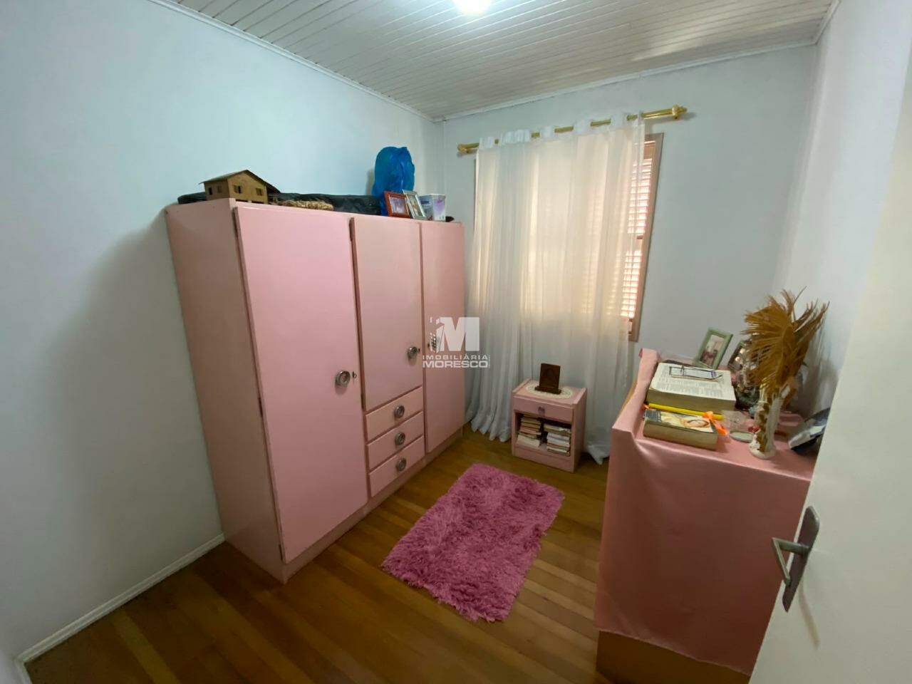 Casa à venda no bairro Guarani: 
